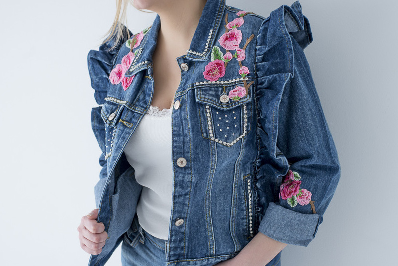 <span style="font-weight: bold;">Decoración  de tus prendas</span><br>